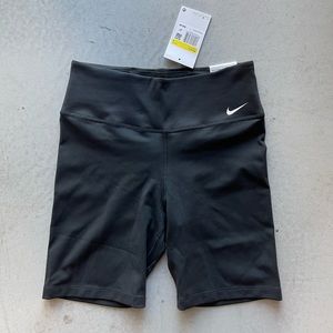 Nike One Womens Dryfit Biker Short